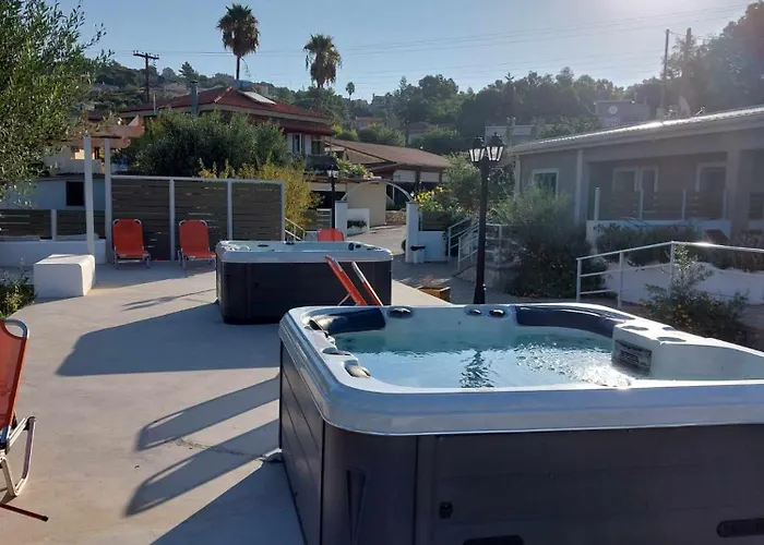 Tzogias Nonna * Lassi (Kefalonia)